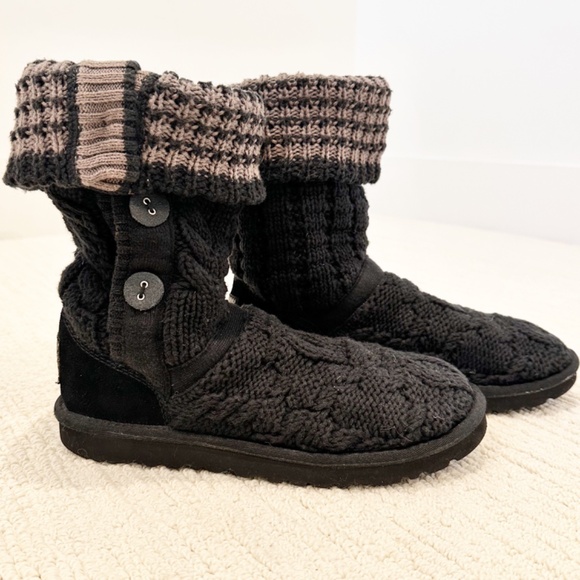 Ugg | Leland Cable Knit Fold Over Boots Y2K | Black | 6 - Picture 3 of 12